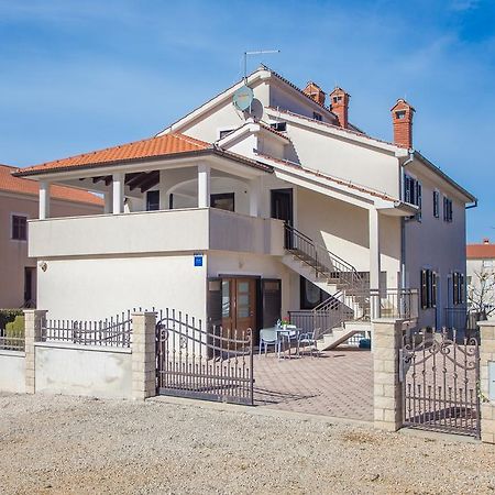 Punta B Poreč Exterior foto