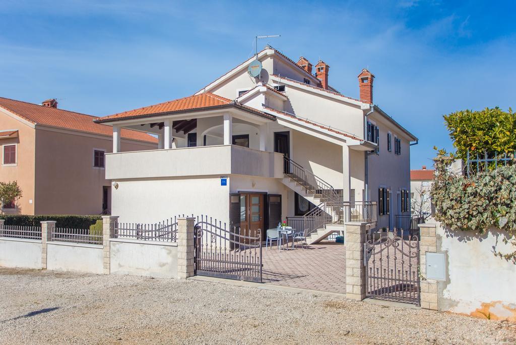 Punta B Poreč Exterior foto